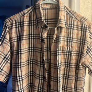 Medium Burberry shirt